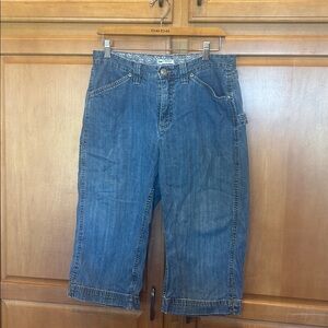 Lee just below the waist label jeans capri length- 
Size 10M